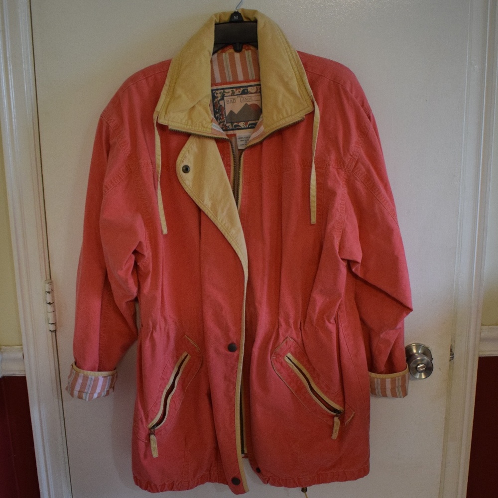 The Bad Lands Pink/Peach Jacket Large Size